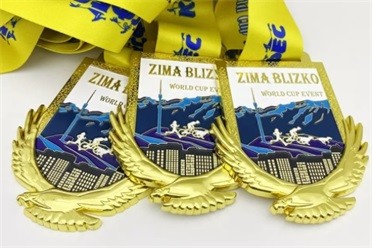 10 Best Customized Trophies  10 Best Customized Trophies