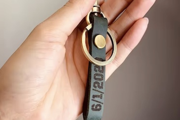 Leather Keychains - Why Should You Use Them? Leather Keychains - Why Should You Use Them?