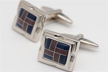 What Are Cufflinks Used For? What Are Cufflinks Used For?